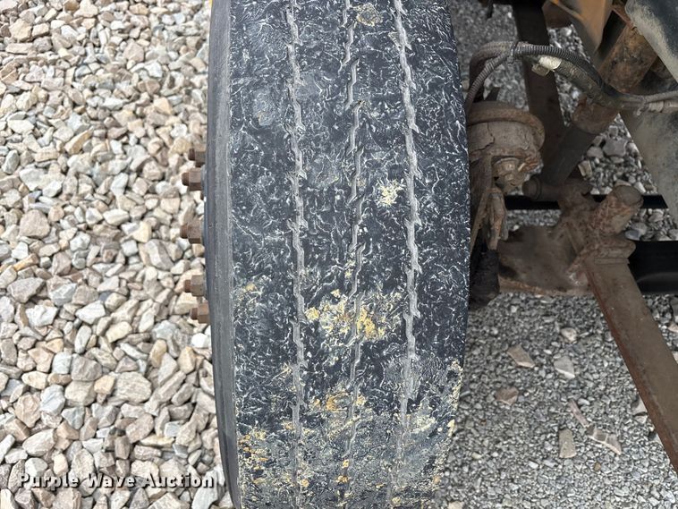 image for item YA1462 2008 Freightliner FS65 school bus