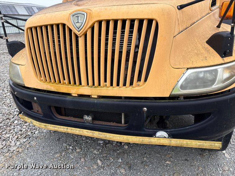 image for item YA1463 2009 IC PB105 school bus