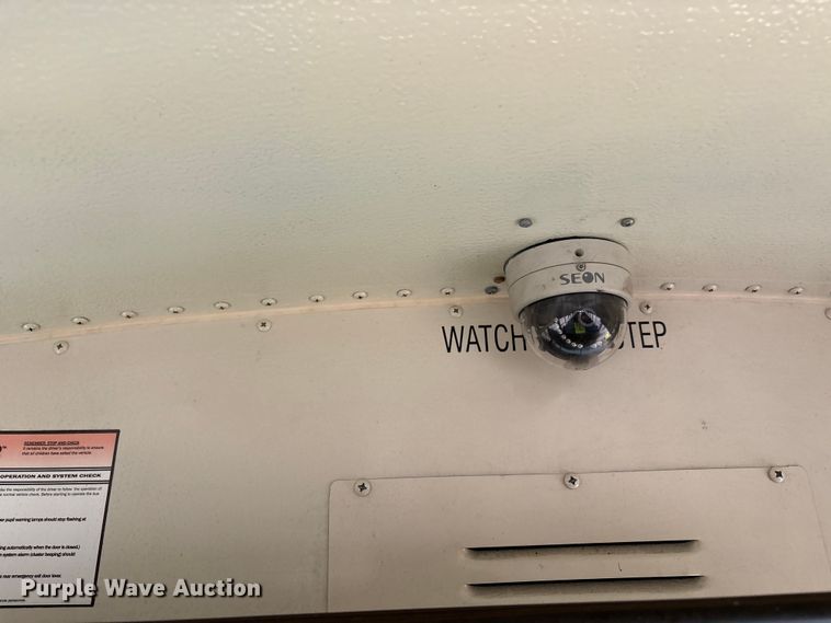 image for item YA1463 2009 IC PB105 school bus