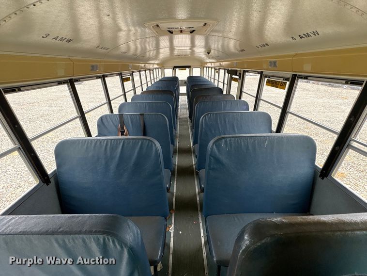 image for item YA1463 2009 IC PB105 school bus