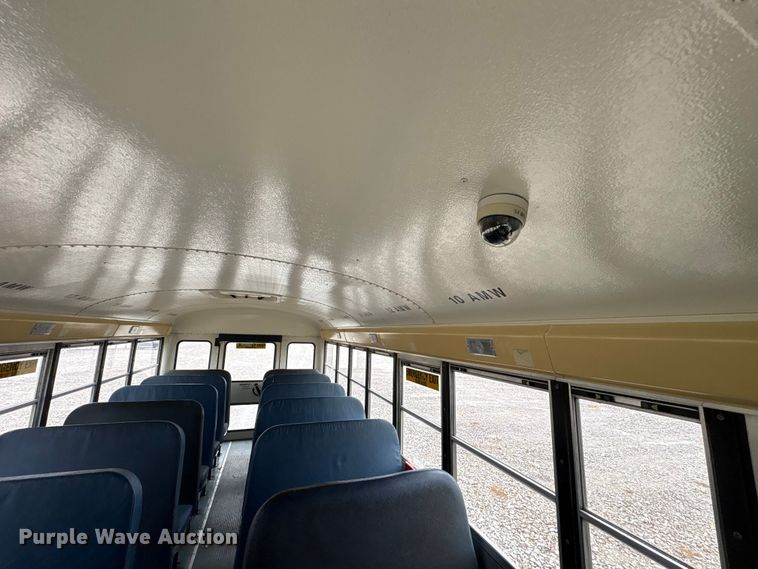 image for item YA1463 2009 IC PB105 school bus