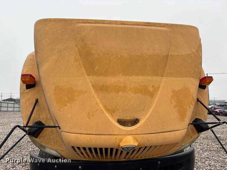 image for item YA1463 2009 IC PB105 school bus