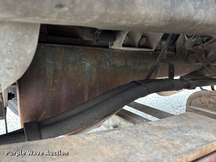 image for item YA1463 2009 IC PB105 school bus