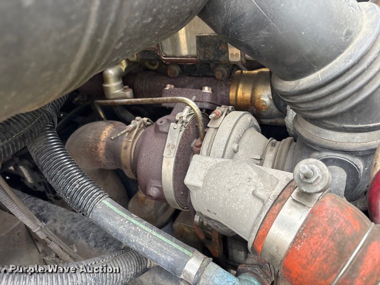 image for item YA1463 2009 IC PB105 school bus