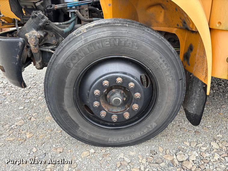 image for item YA1463 2009 IC PB105 school bus