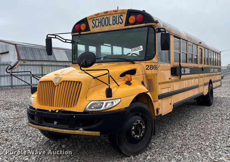image for item YA1464 2009 IC PB105 school bus