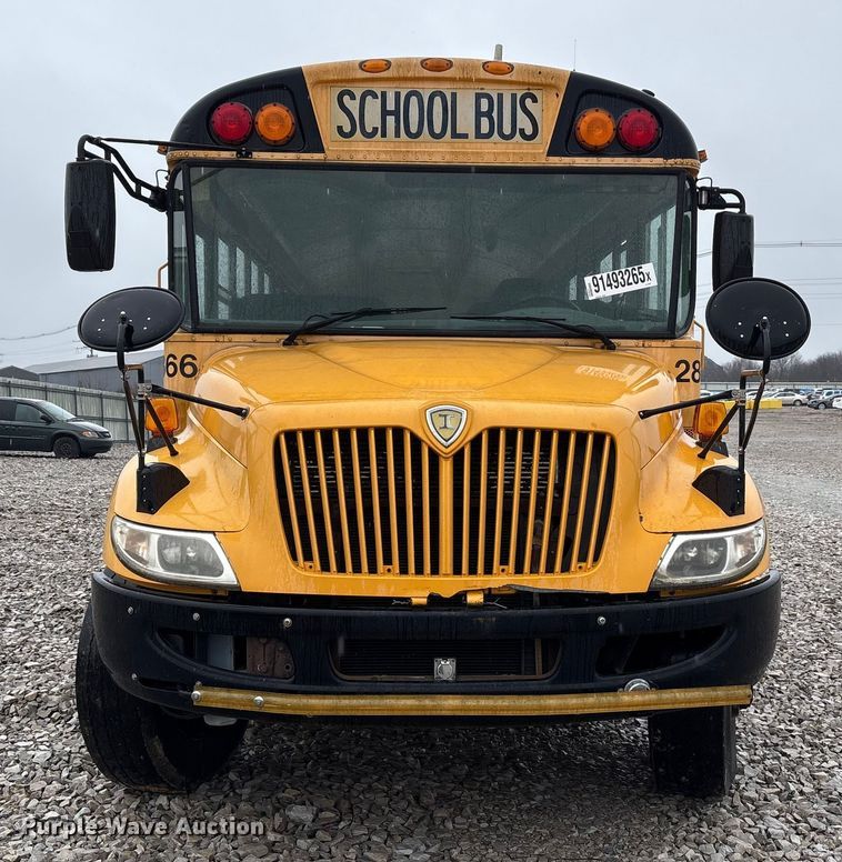 image for item YA1464 2009 IC PB105 school bus