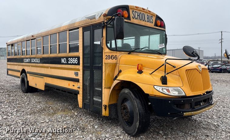 image for item YA1464 2009 IC PB105 school bus