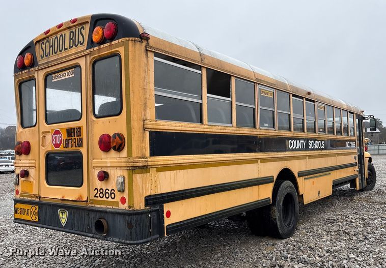 image for item YA1464 2009 IC PB105 school bus