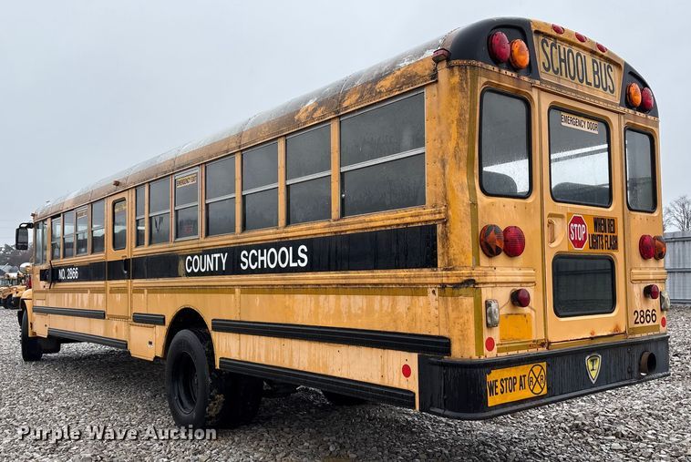 image for item YA1464 2009 IC PB105 school bus