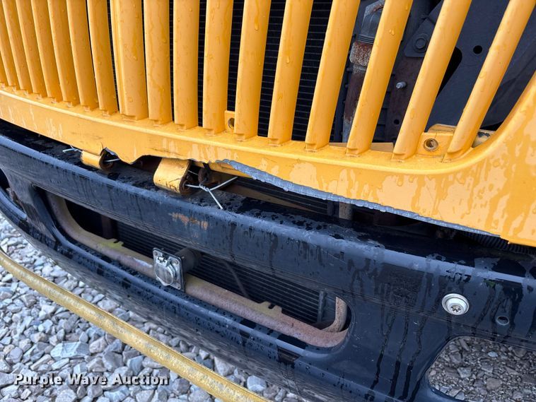 image for item YA1464 2009 IC PB105 school bus