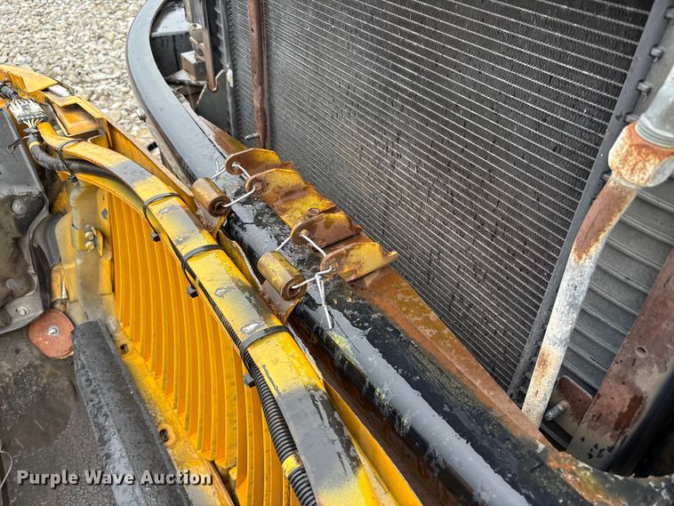 image for item YA1464 2009 IC PB105 school bus