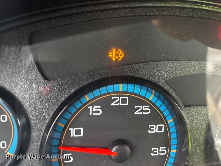 image for item YA1464 2009 IC PB105 school bus