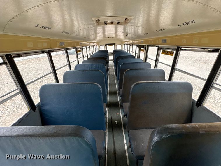 image for item YA1464 2009 IC PB105 school bus