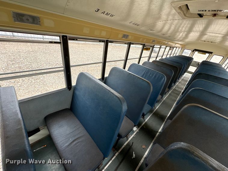 image for item YA1464 2009 IC PB105 school bus