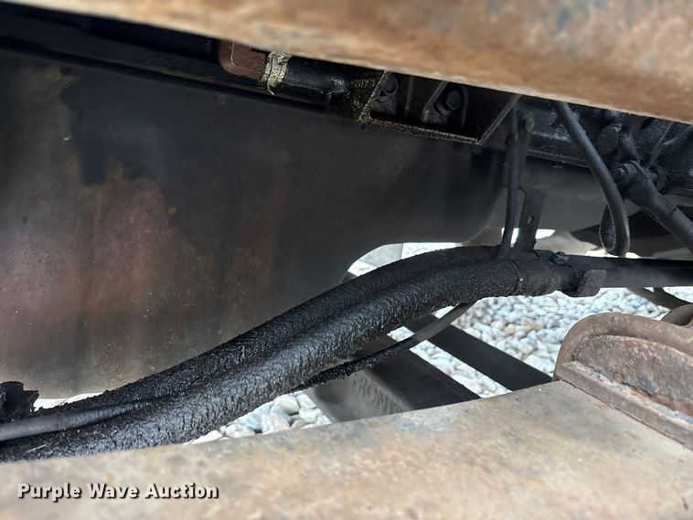 image for item YA1464 2009 IC PB105 school bus