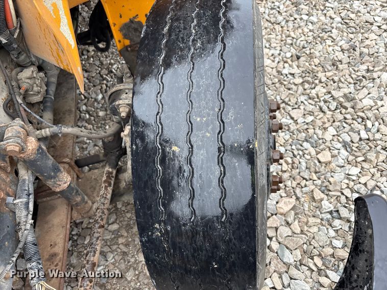 image for item YA1464 2009 IC PB105 school bus