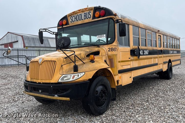 image for item YA1465 2009 IC PB105 school bus
