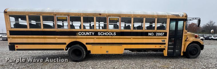 image for item YA1465 2009 IC PB105 school bus