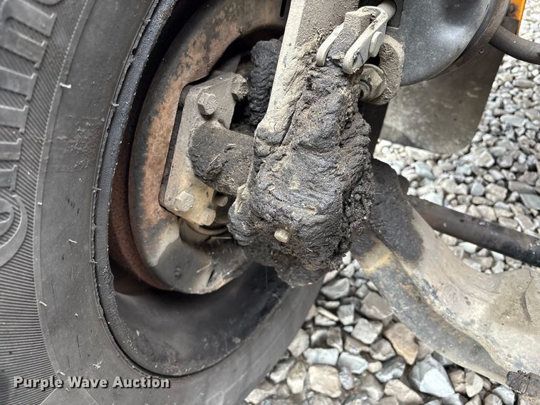 image for item YA1465 2009 IC PB105 school bus