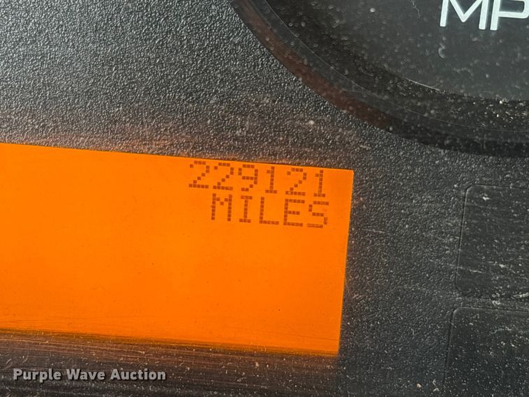 image for item YA1465 2009 IC PB105 school bus