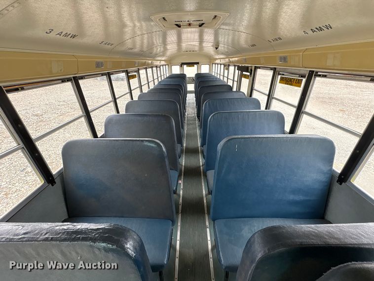 image for item YA1465 2009 IC PB105 school bus