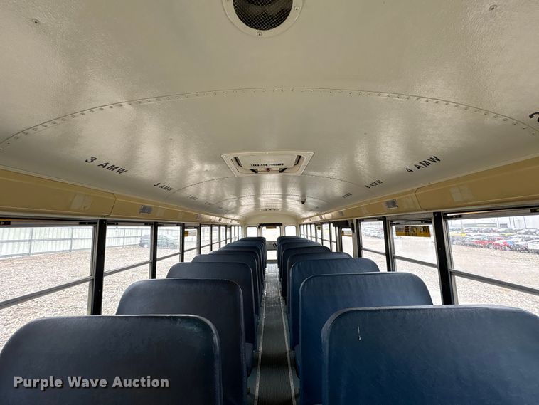 image for item YA1465 2009 IC PB105 school bus