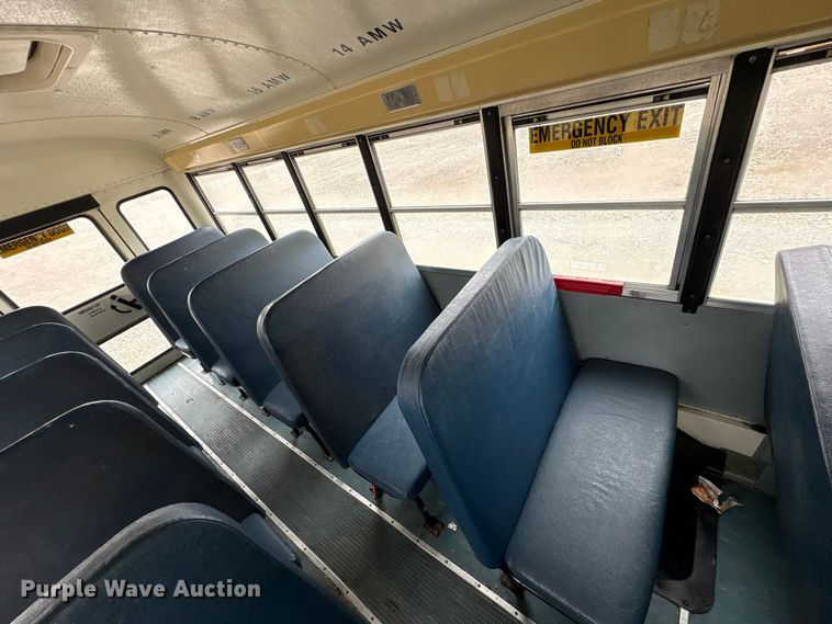 image for item YA1465 2009 IC PB105 school bus