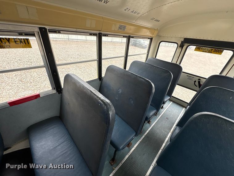 image for item YA1465 2009 IC PB105 school bus