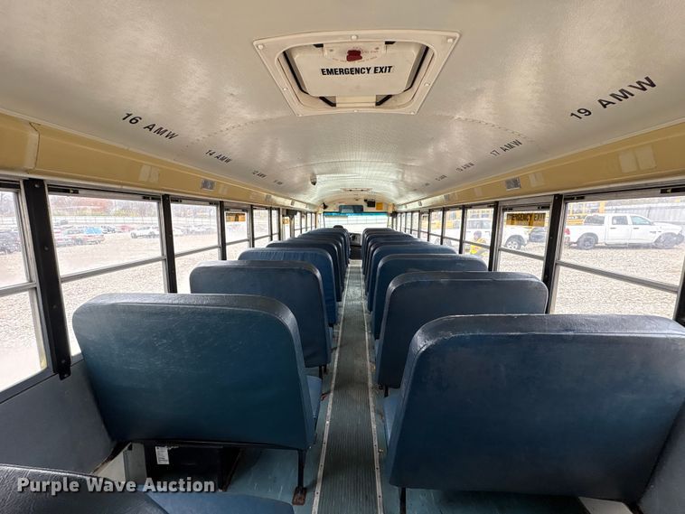 image for item YA1465 2009 IC PB105 school bus