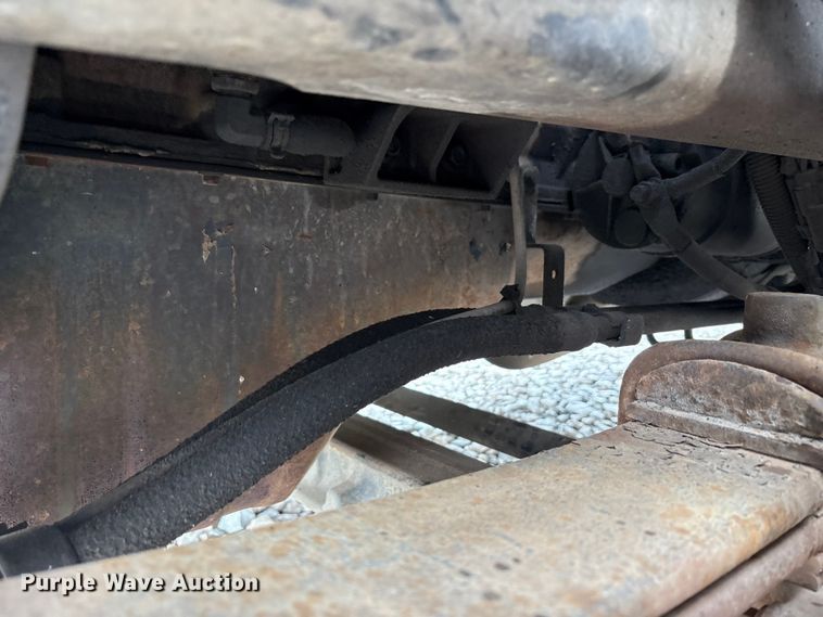 image for item YA1465 2009 IC PB105 school bus