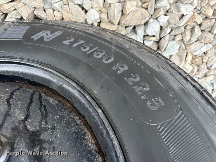 image for item YA1465 2009 IC PB105 school bus