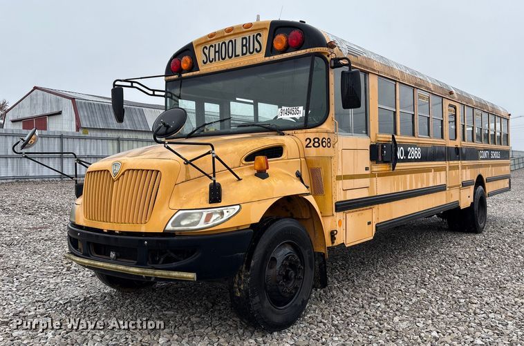 image for item YA1466 2009 IC PB105 school bus
