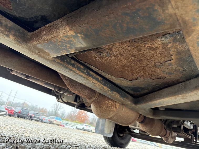 image for item YA1466 2009 IC PB105 school bus