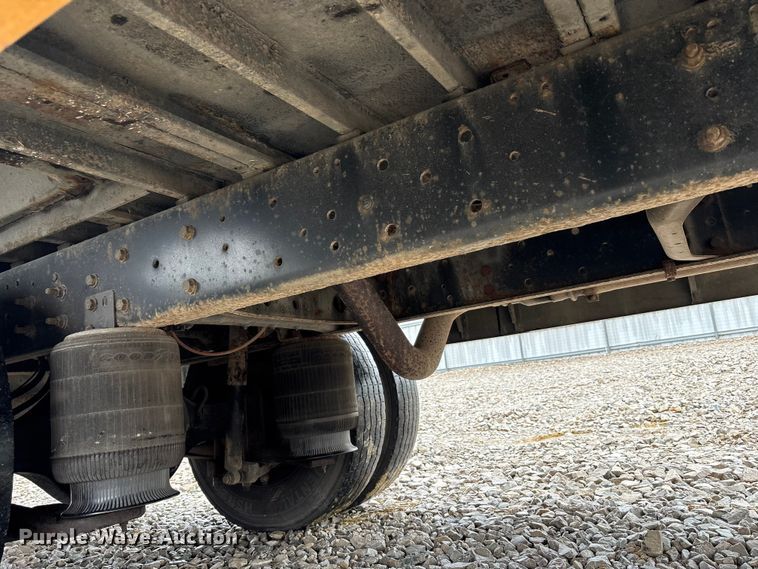 image for item YA1466 2009 IC PB105 school bus