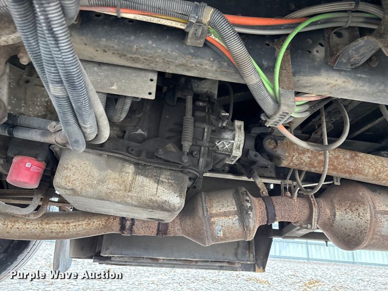 image for item YA1466 2009 IC PB105 school bus