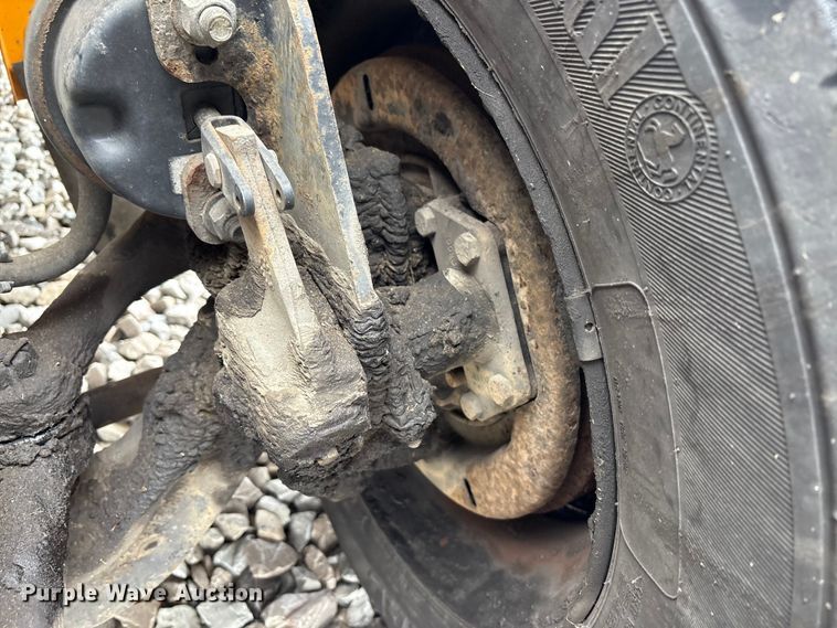 image for item YA1466 2009 IC PB105 school bus