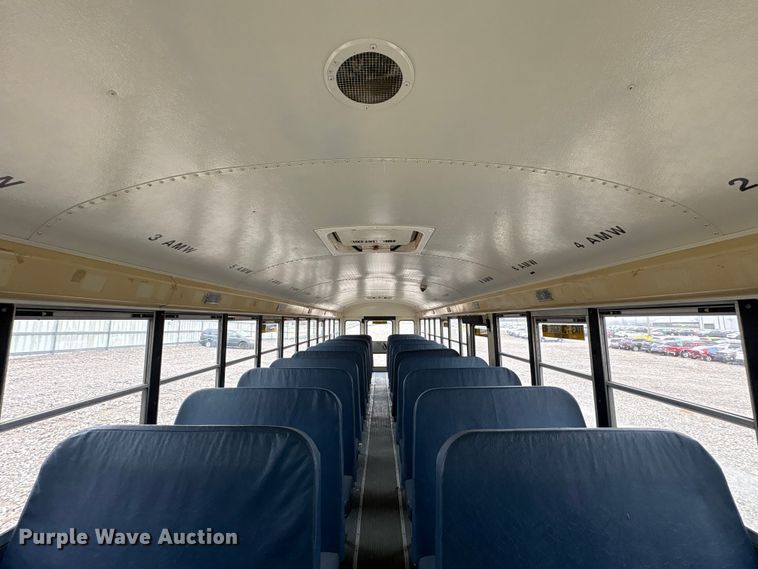 image for item YA1466 2009 IC PB105 school bus