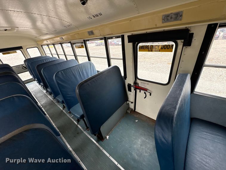 image for item YA1466 2009 IC PB105 school bus