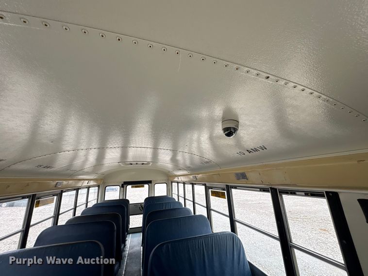 image for item YA1466 2009 IC PB105 school bus