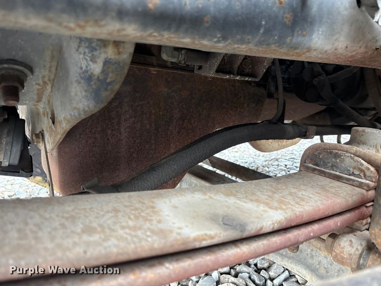 image for item YA1466 2009 IC PB105 school bus