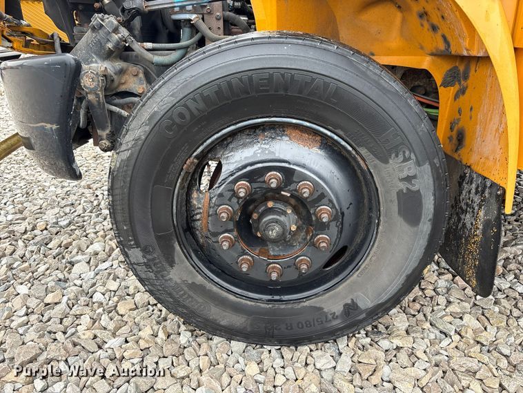 image for item YA1466 2009 IC PB105 school bus