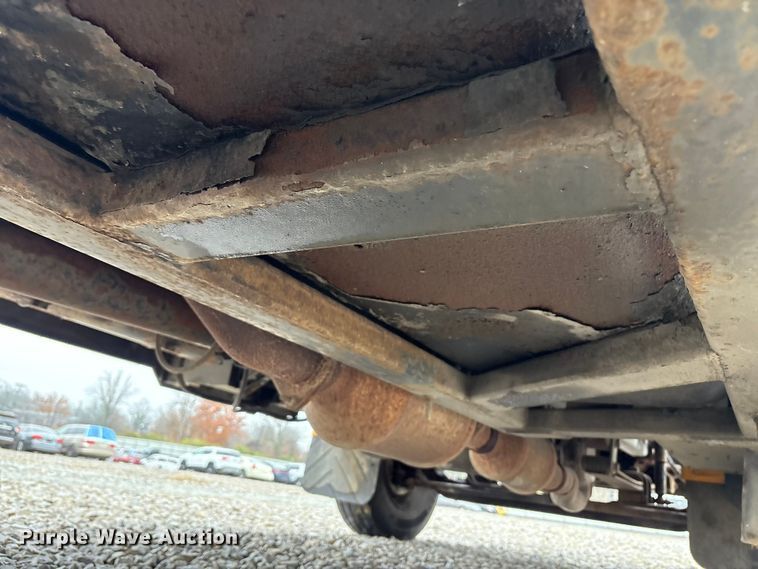 image for item YA1467 2009 IC PB105 school bus