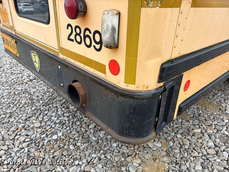 image for item YA1467 2009 IC PB105 school bus