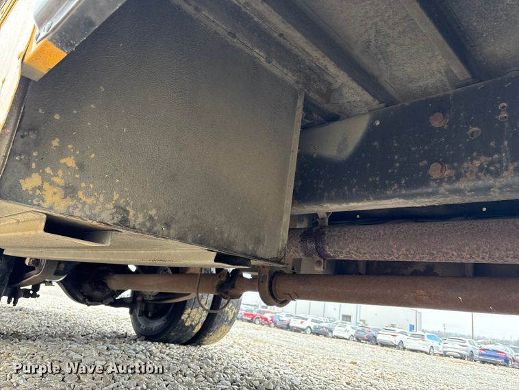 image for item YA1467 2009 IC PB105 school bus