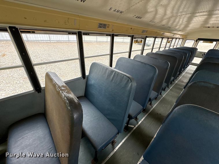 image for item YA1467 2009 IC PB105 school bus