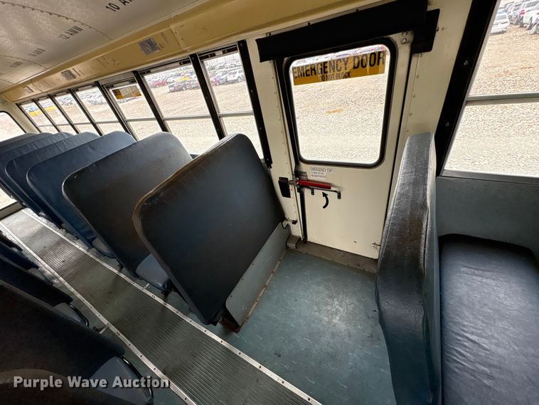 image for item YA1467 2009 IC PB105 school bus