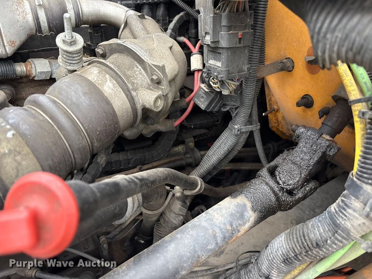 image for item YA1467 2009 IC PB105 school bus