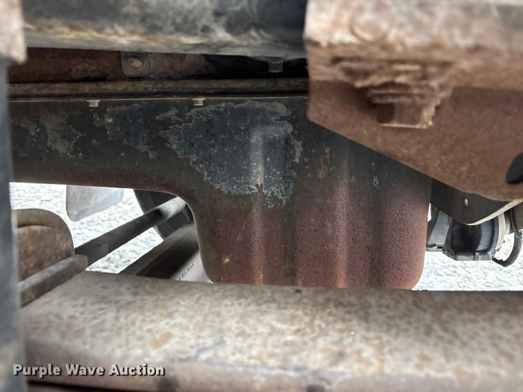 image for item YA1467 2009 IC PB105 school bus