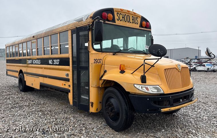 image for item YA1469 2010 IC PB105 school bus